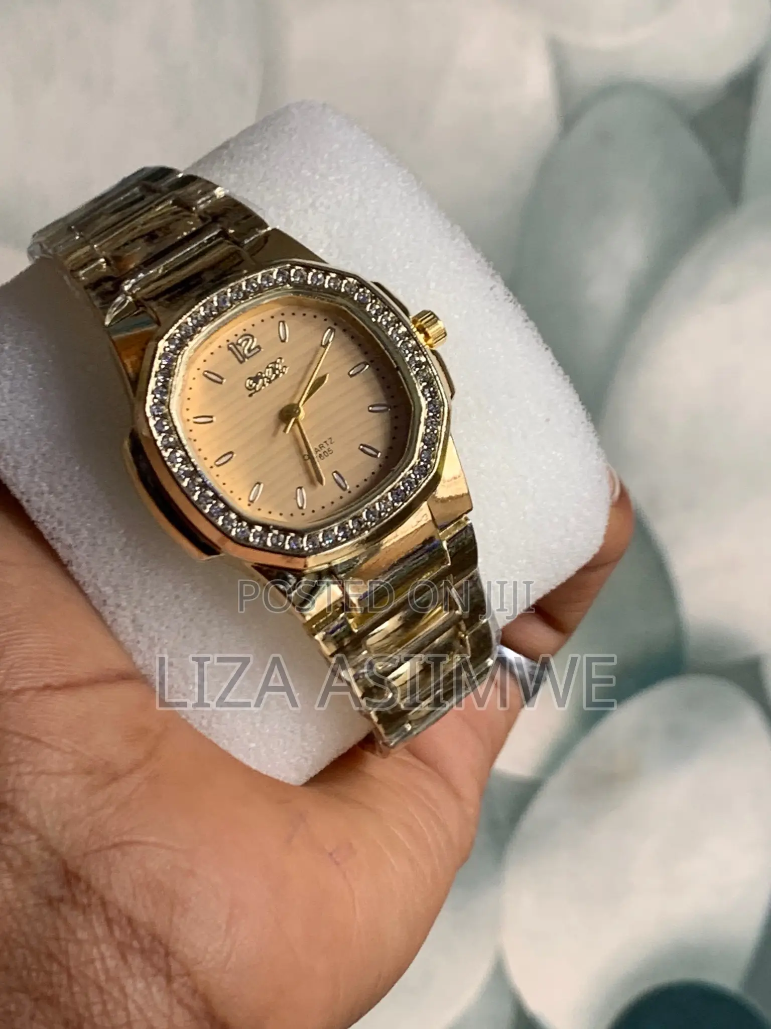 Women’S Square Quartz Analogue Watch