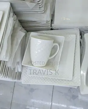 24 Pieces Square Dinner Set