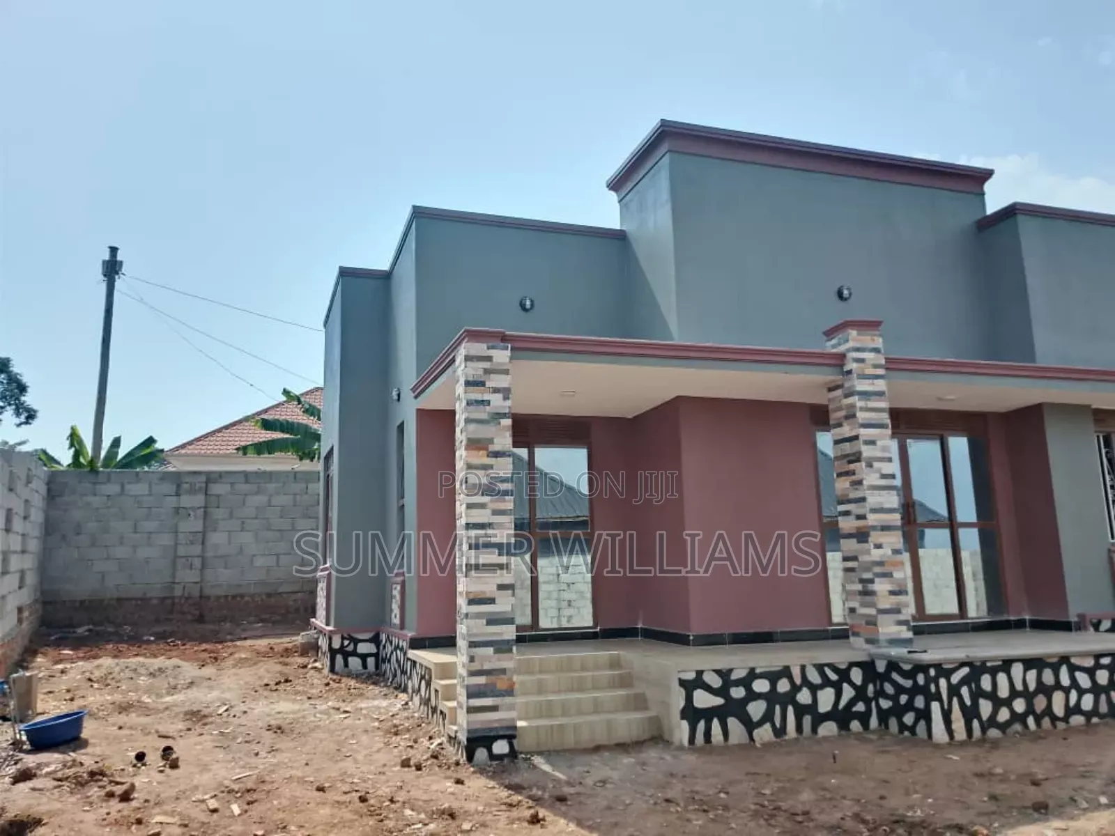 2bdrm Bungalow in Standalone House In, Goma for rent