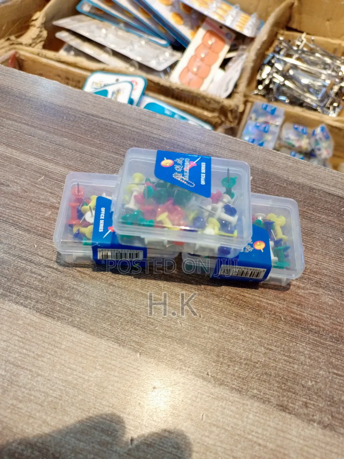 Push Pins. (35pcs)