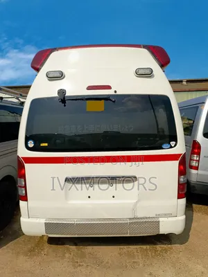 Toyota HiAce 2012 White