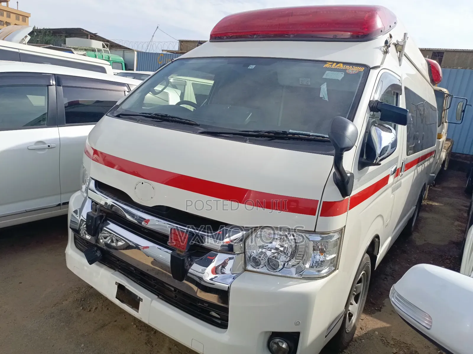 Toyota HiAce 2012 White