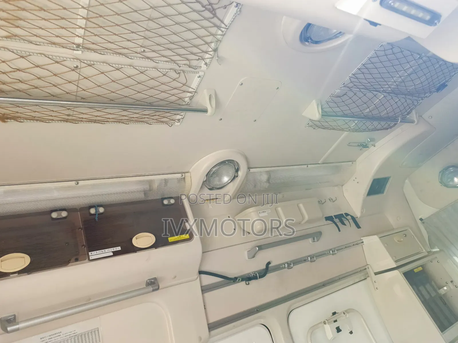 Toyota HiAce 2012 White
