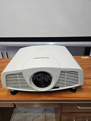 Mitsubishi XD3500U DLP Projector - 5000 Ansi Lumens,1024x768