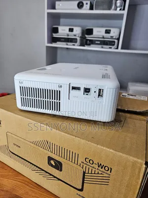 Epson Epiqvision Flex Co-W01 - Portable 3lcd Projector‐3000-