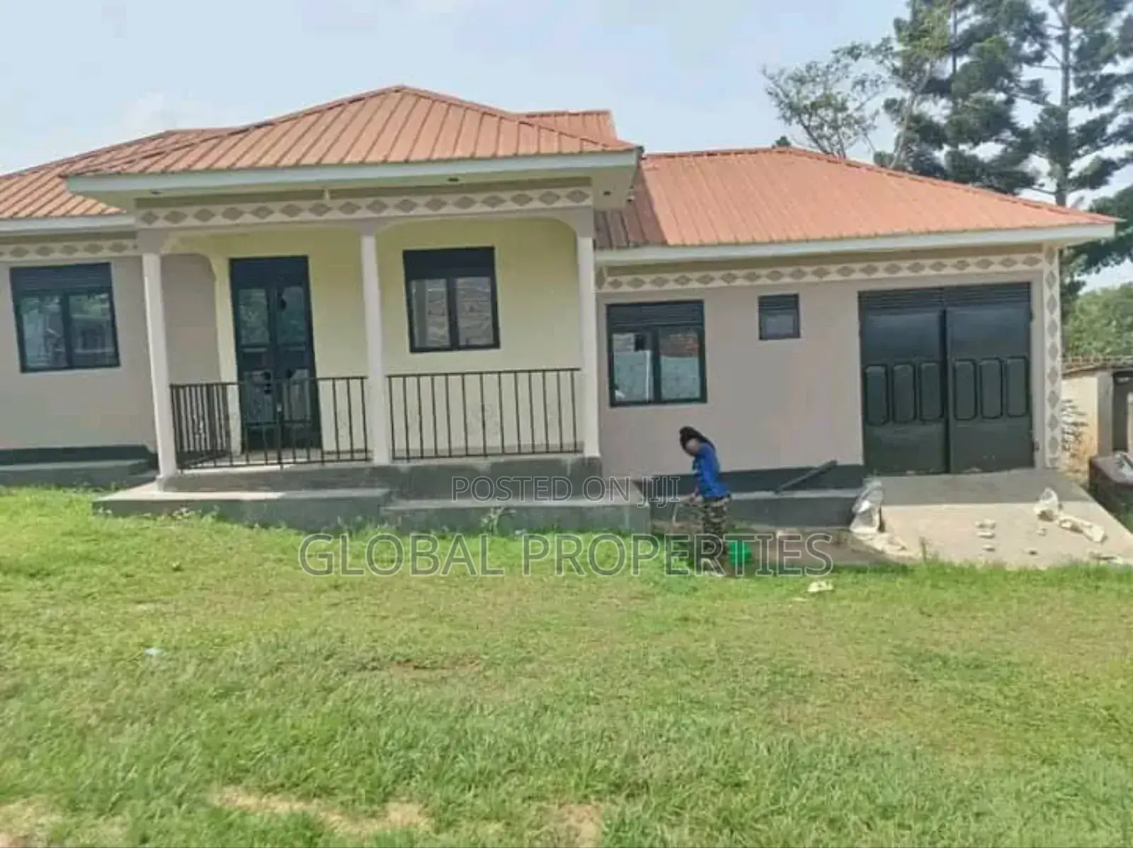 1bdrm Bungalow in Bajjo Estate, Central Division for sale