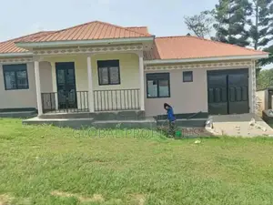 1bdrm Bungalow in Bajjo Estate, Central Division for sale