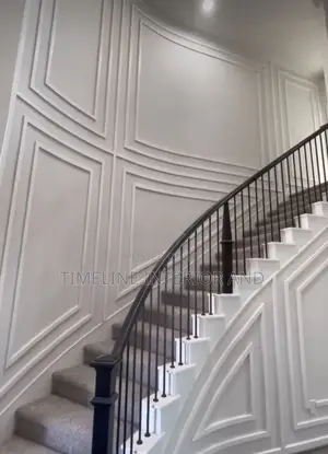 Wall Moulding on Staircases