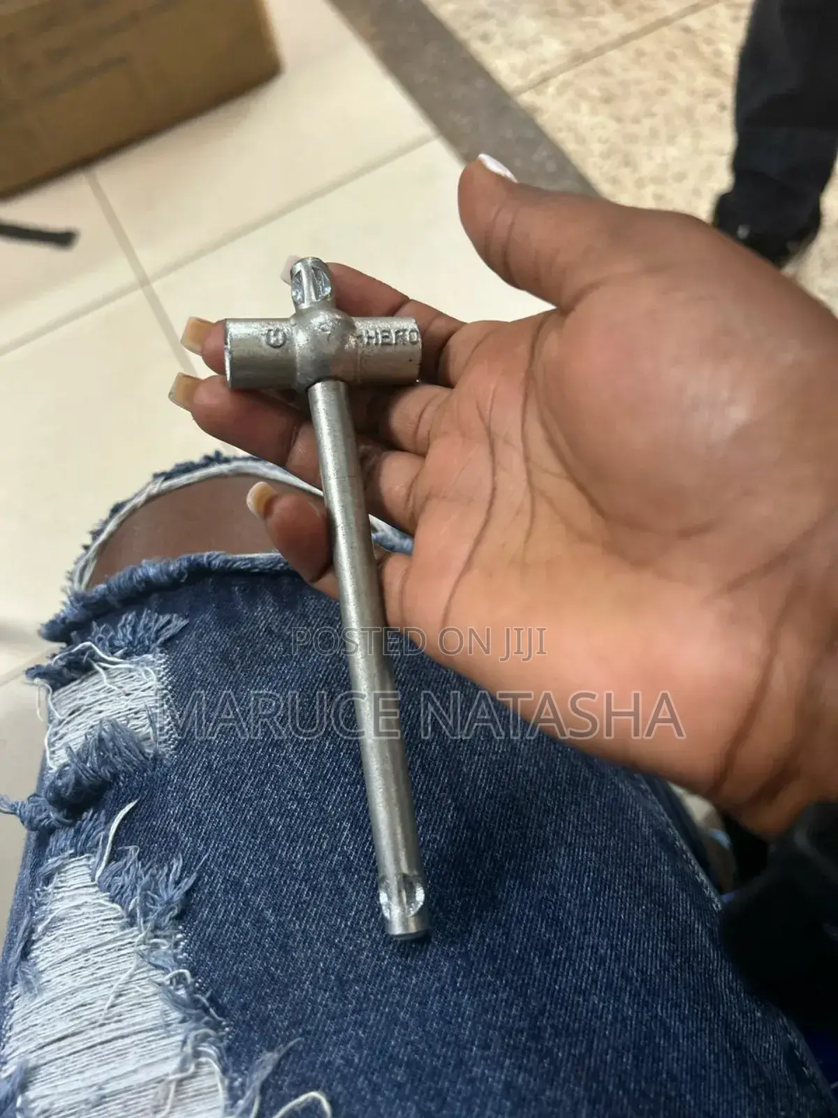 Oxygen Spindle Key