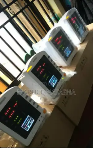 Hospital Nursing Vital Signs Monitor