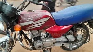 Bajaj Boxer 100 2016 Red