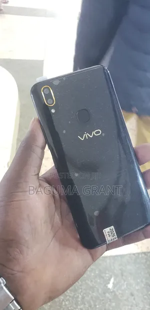 Photo - Vivo Y93 128 GB Black