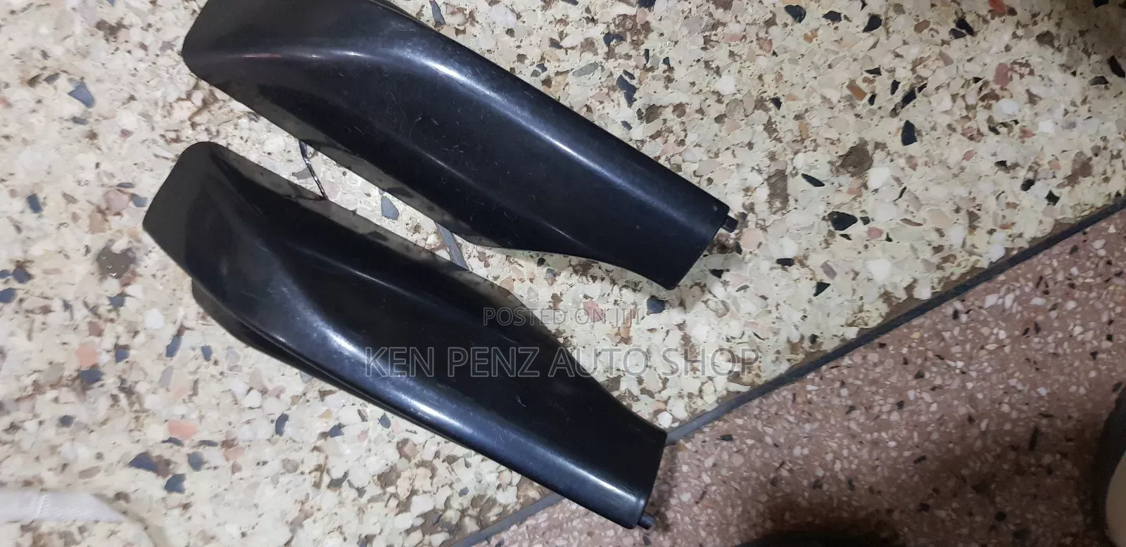 Rav4 2010 Roof Bar Caps/ Covers