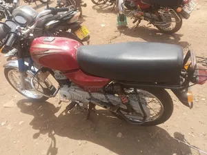 Bajaj Boxer 100 2024 Red