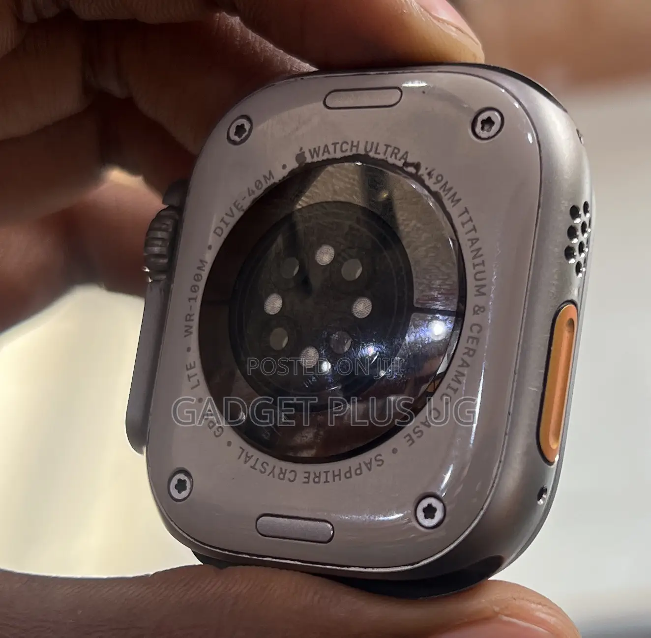 Apple Watch Ultra 1