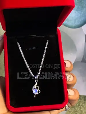 Bling Queen Women’S Necklace