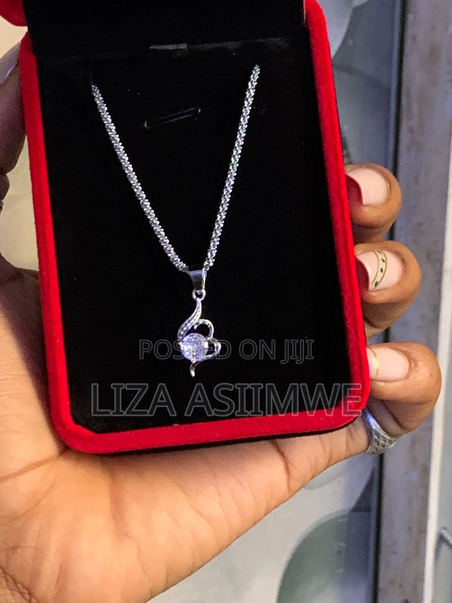 Bling Queen Women’S Necklace