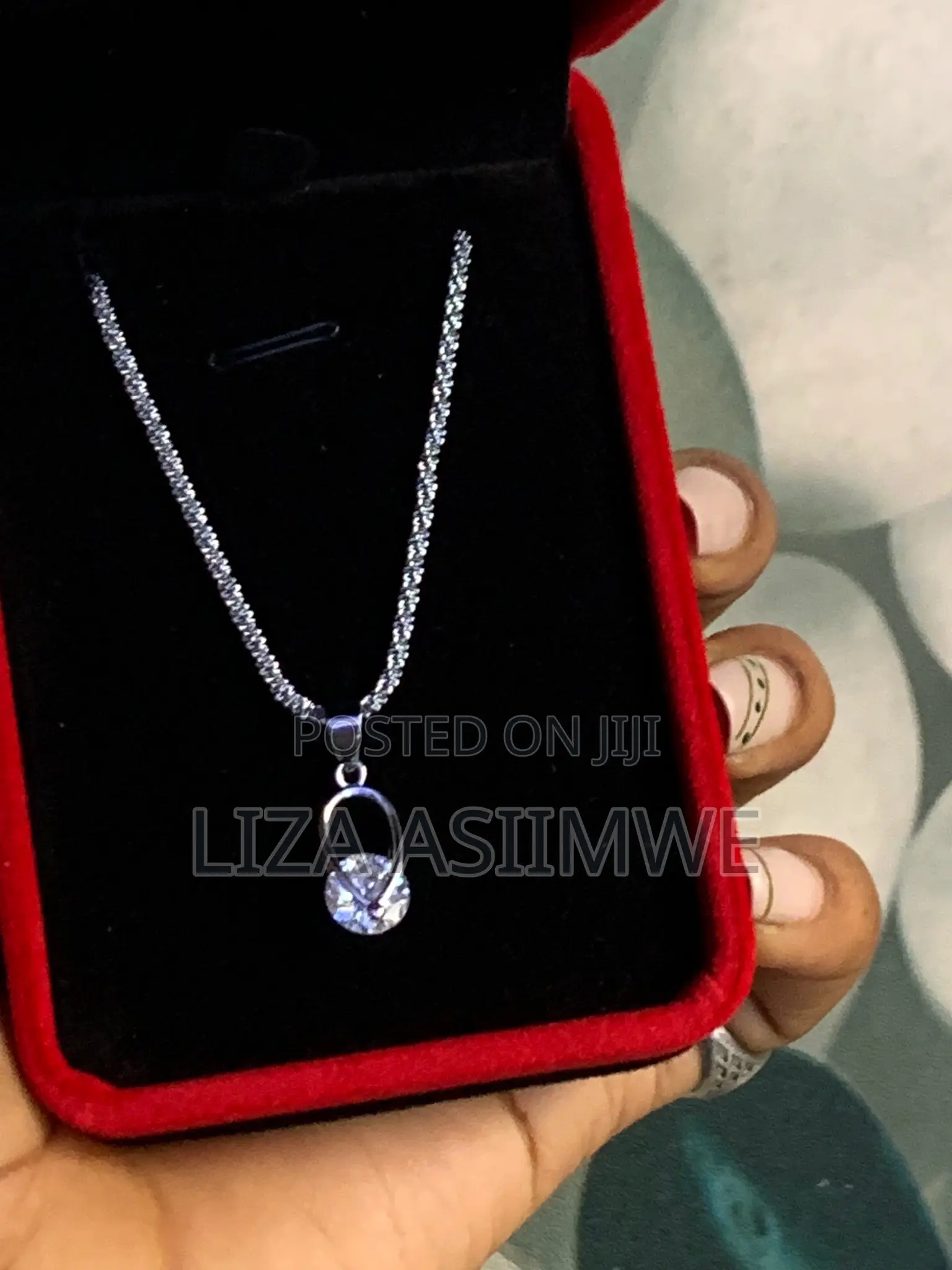 Silver Crystal Shine Necklace