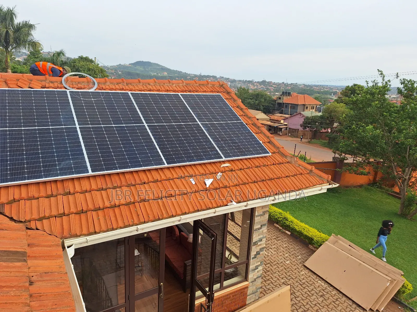 550w Monocrystaline Panels