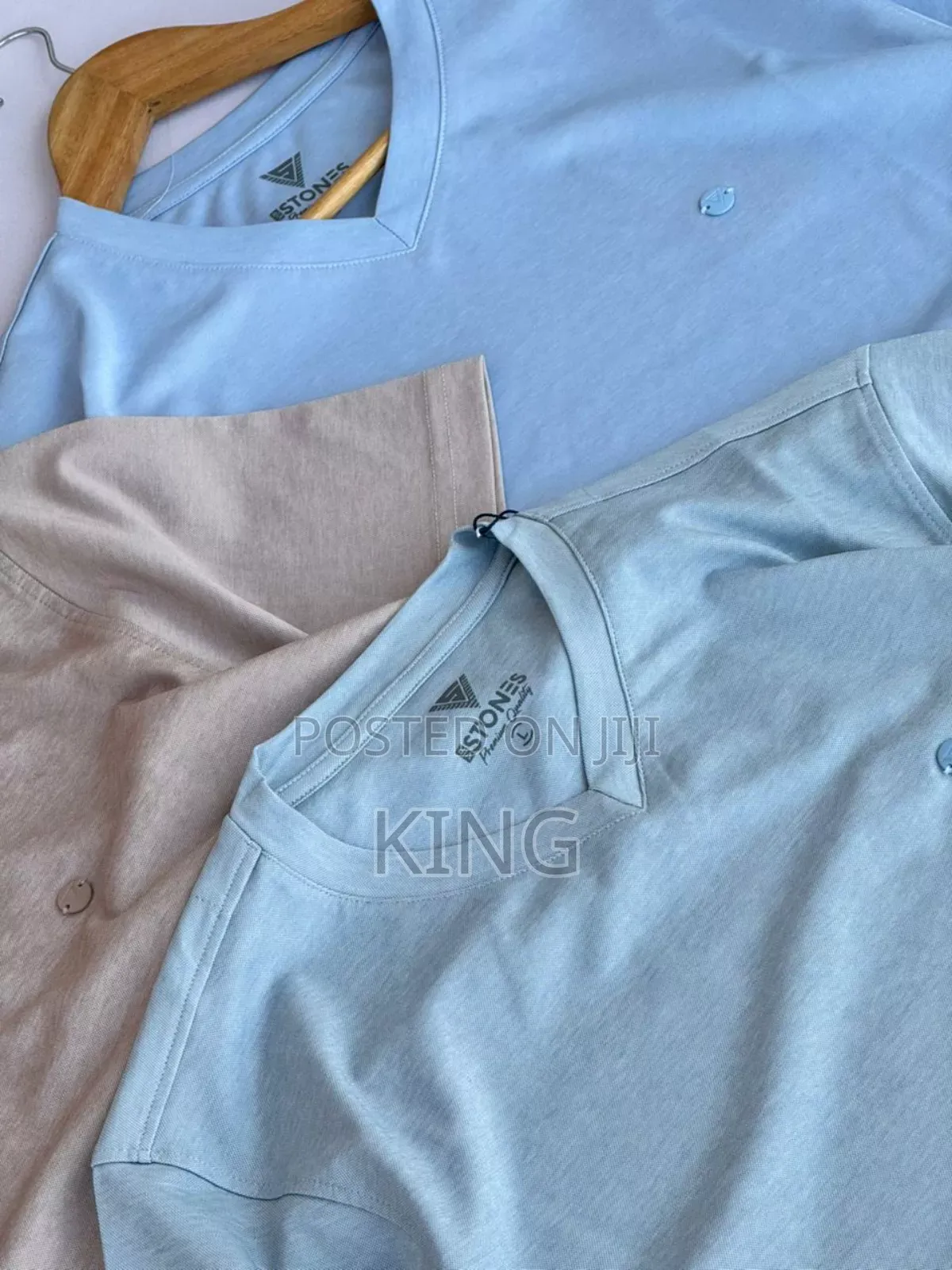 Great v Neck Casual T-Shirt