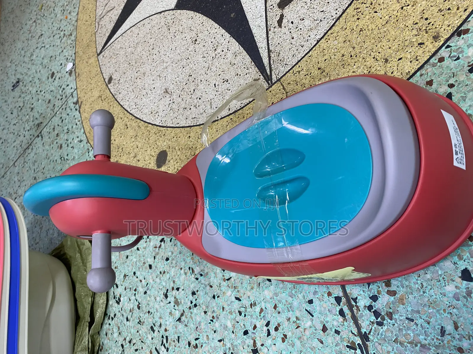 Duck Potty With Wheels