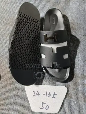 Sealed Classic Gentle Sandals