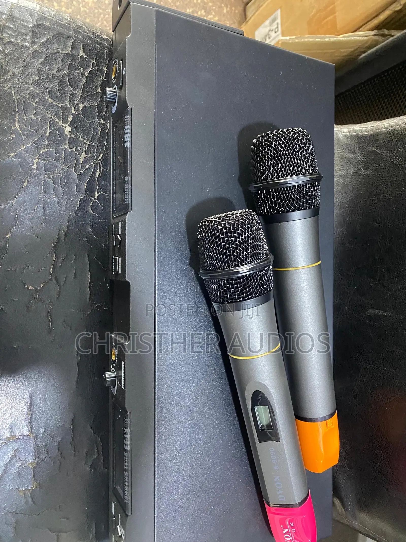 Dvon Wireless Microphones