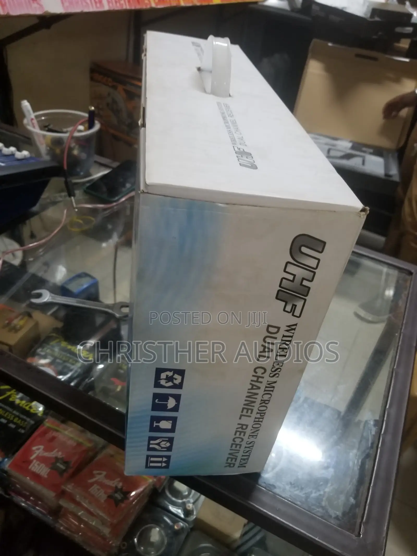 Dvon Wireless Microphones