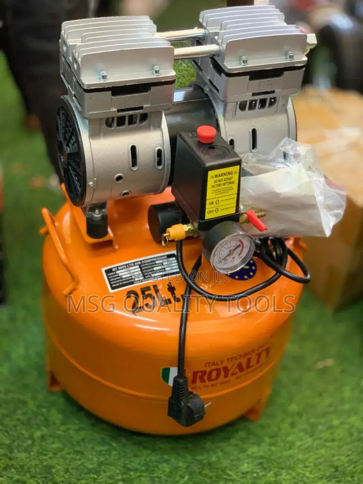 Silent Air Compressor 25ltr