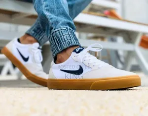 Photo - Men's Nike Chron SLR SB Sneakers
