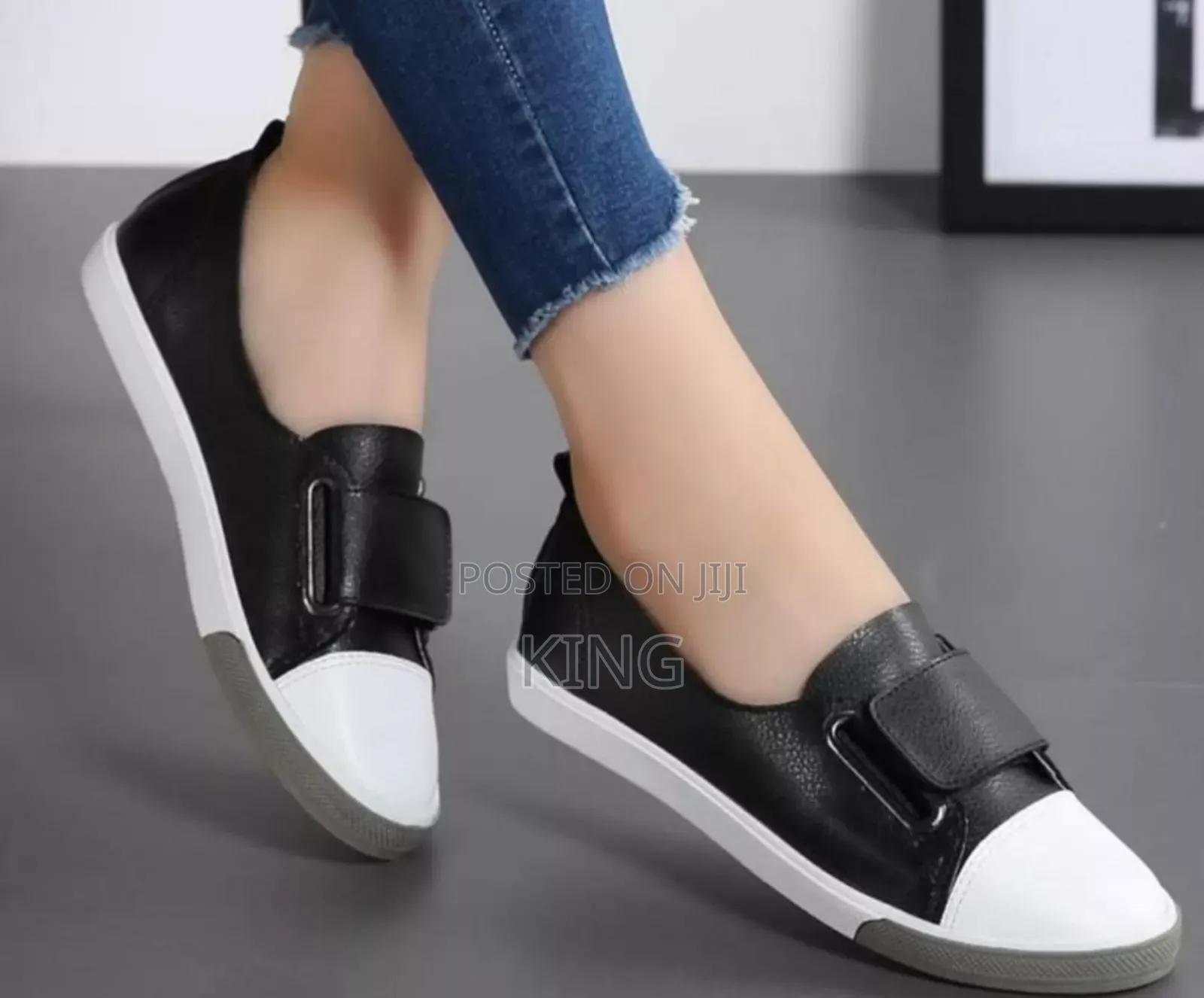 Certified Ladies Sneakers
