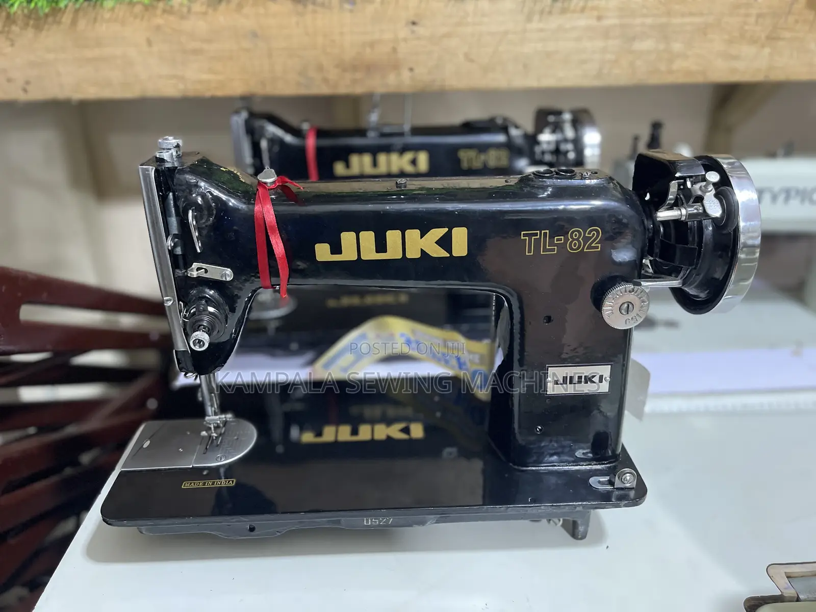 Manual Semi Industrial Juki Sewing Machine With Local Stand