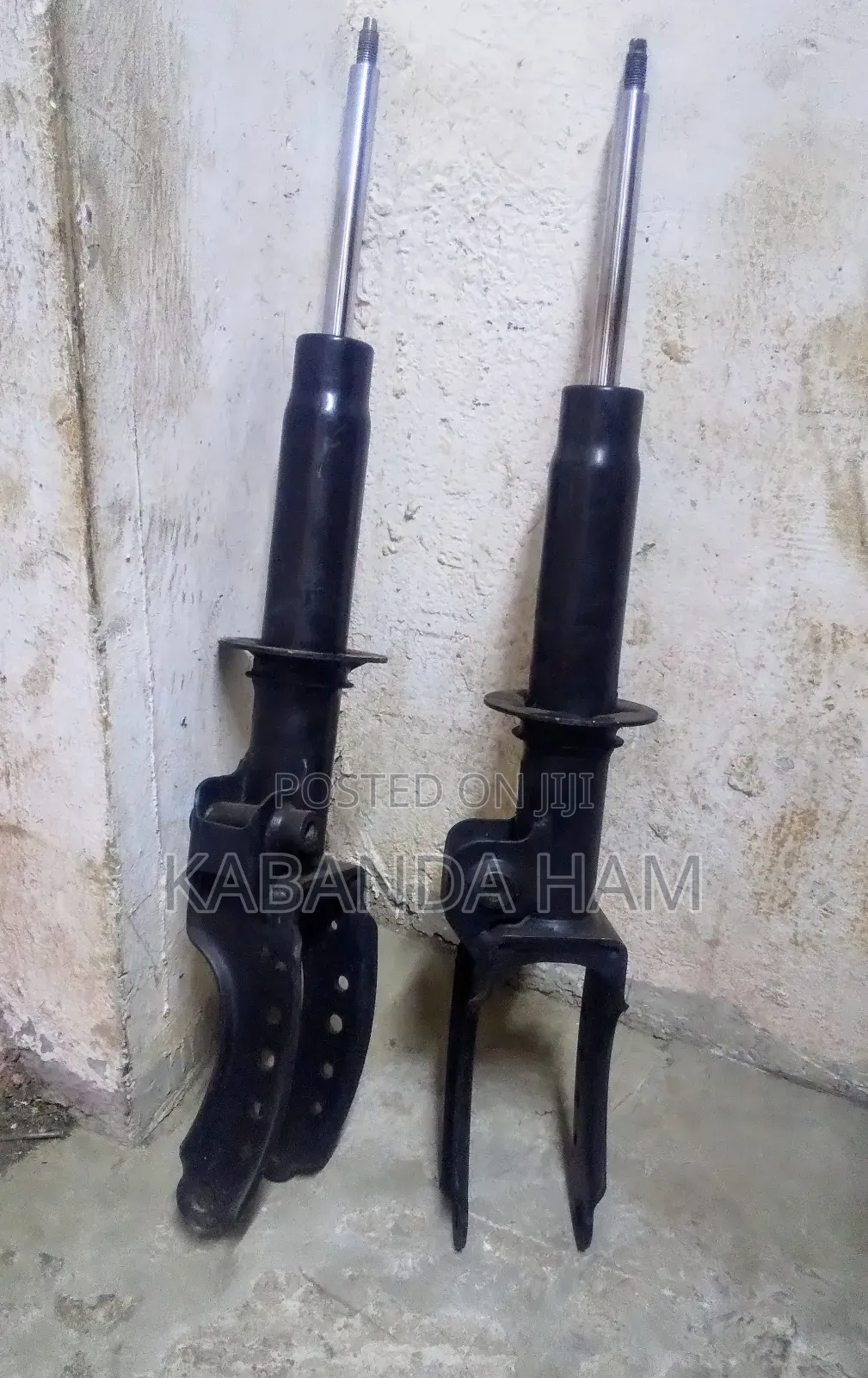 VW Touareg Shock Absorbers