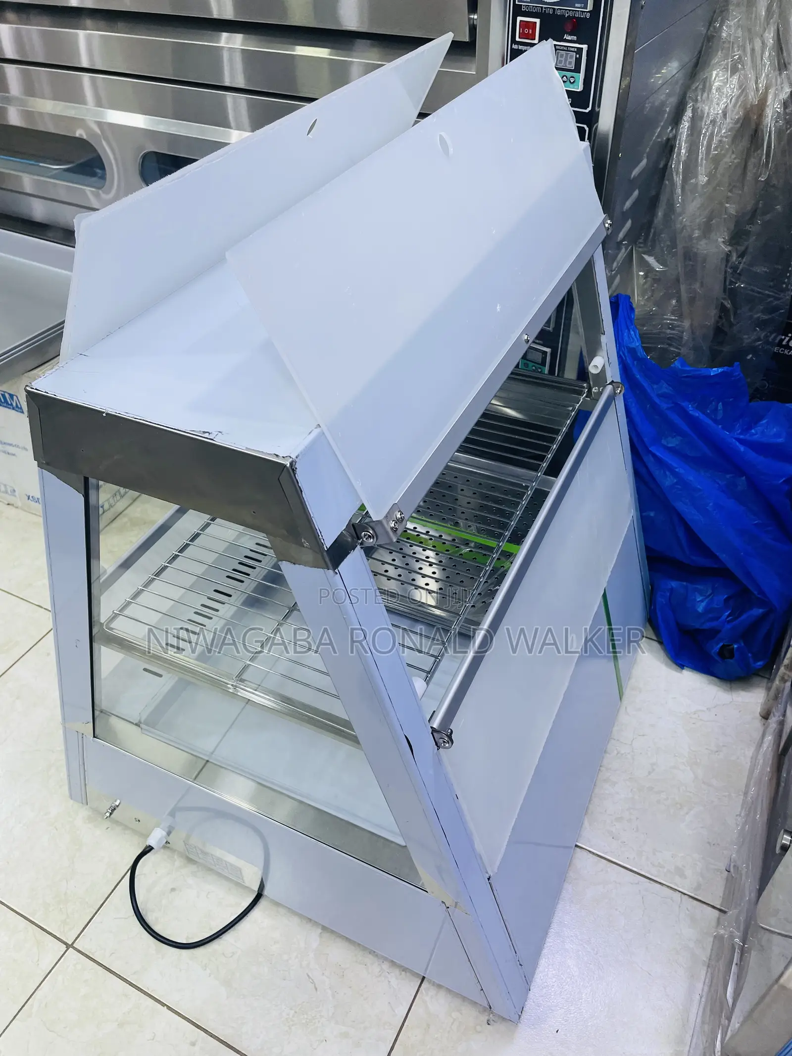 Triangular Food Display Warmer HW-2*2