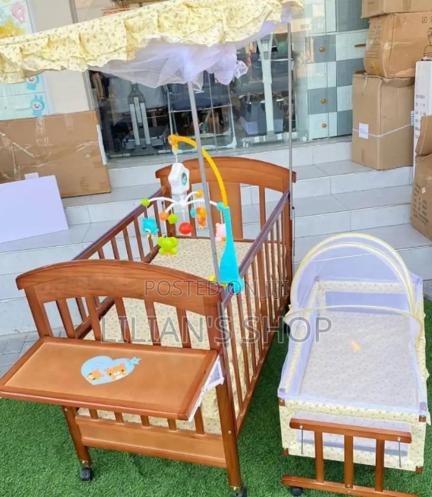 High Quality Strong Wooden Baby Bed
