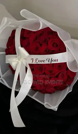Bouquet Flower Gifts (Natural Flowers)In Kampala