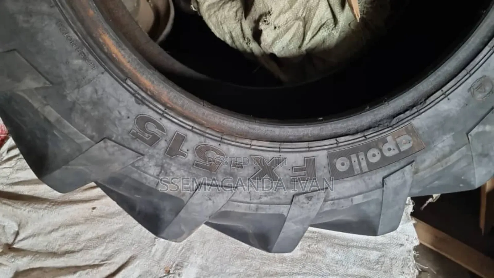 11.2r24 Used Appollo Tyre(Mudgrip)