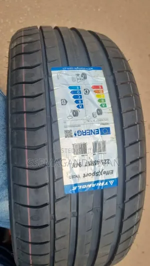 225/45r17 94y Triangle Tyre Brand New