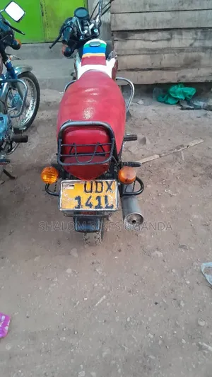 Bajaj Boxer 100 2014 Red