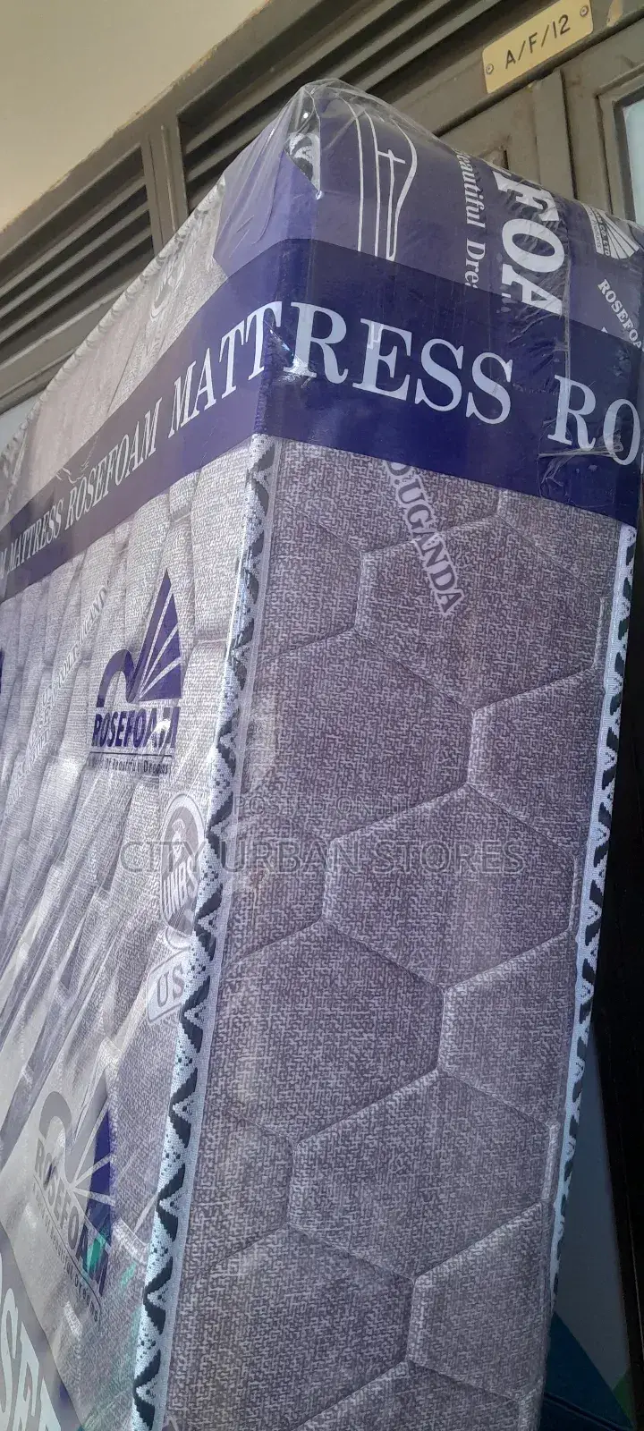 Double Bed Mattress 6x8 Inches Rosefoam