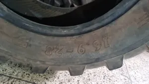 16.9r28 Used Tyre for Tractor BKT