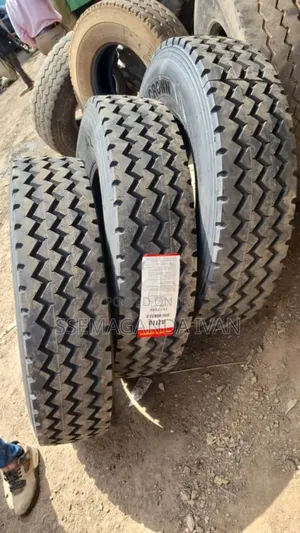 315/80r22.5 Golden Crown Tires Tubeless