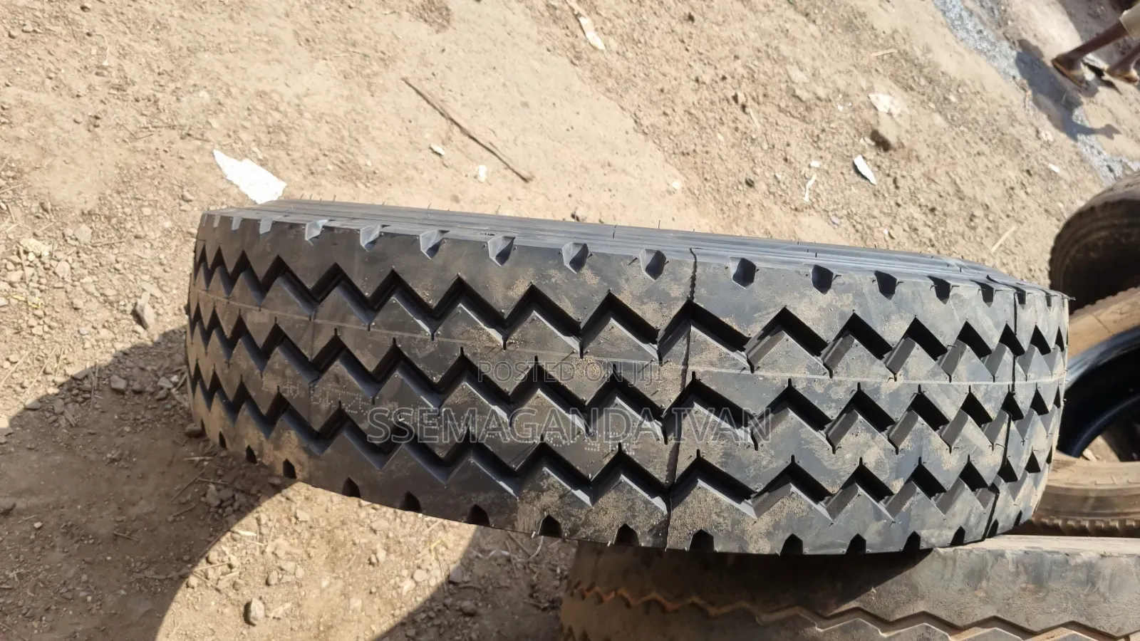 315/80r22.5 Golden Crown Tires Tubeless