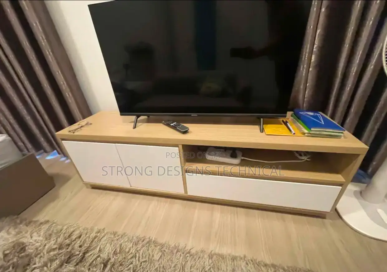 2 Door 5ft TV Stand / Tv Cabinet With a Drawer