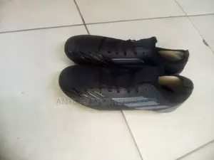 Praying Boots Adidas Black