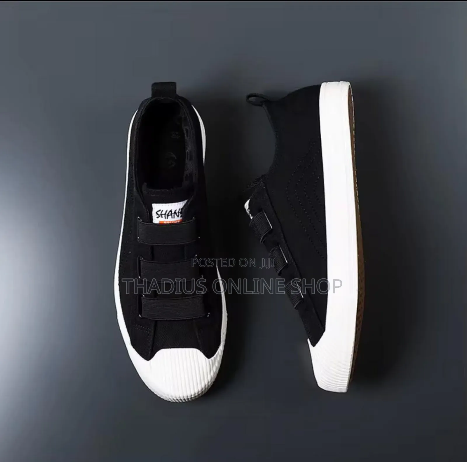 Ladys Classic Fashion Sneakers