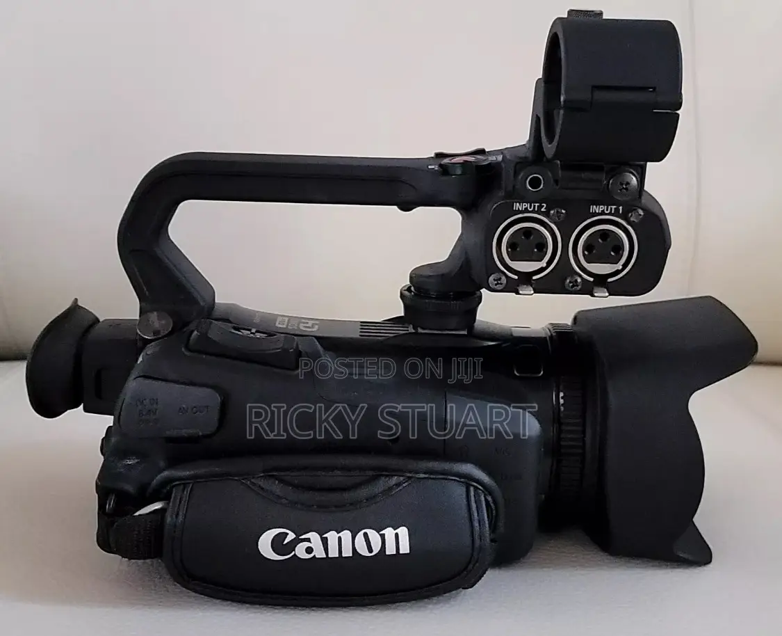 Canon Xa 30 Proffessional Video Camcorder