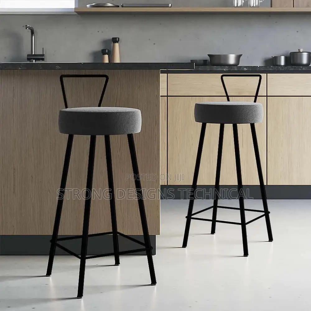 A Set of 2 Bar/ Counter / Kitchen Island Stools.