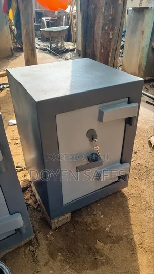 SAFE BOX 200kgs Safe