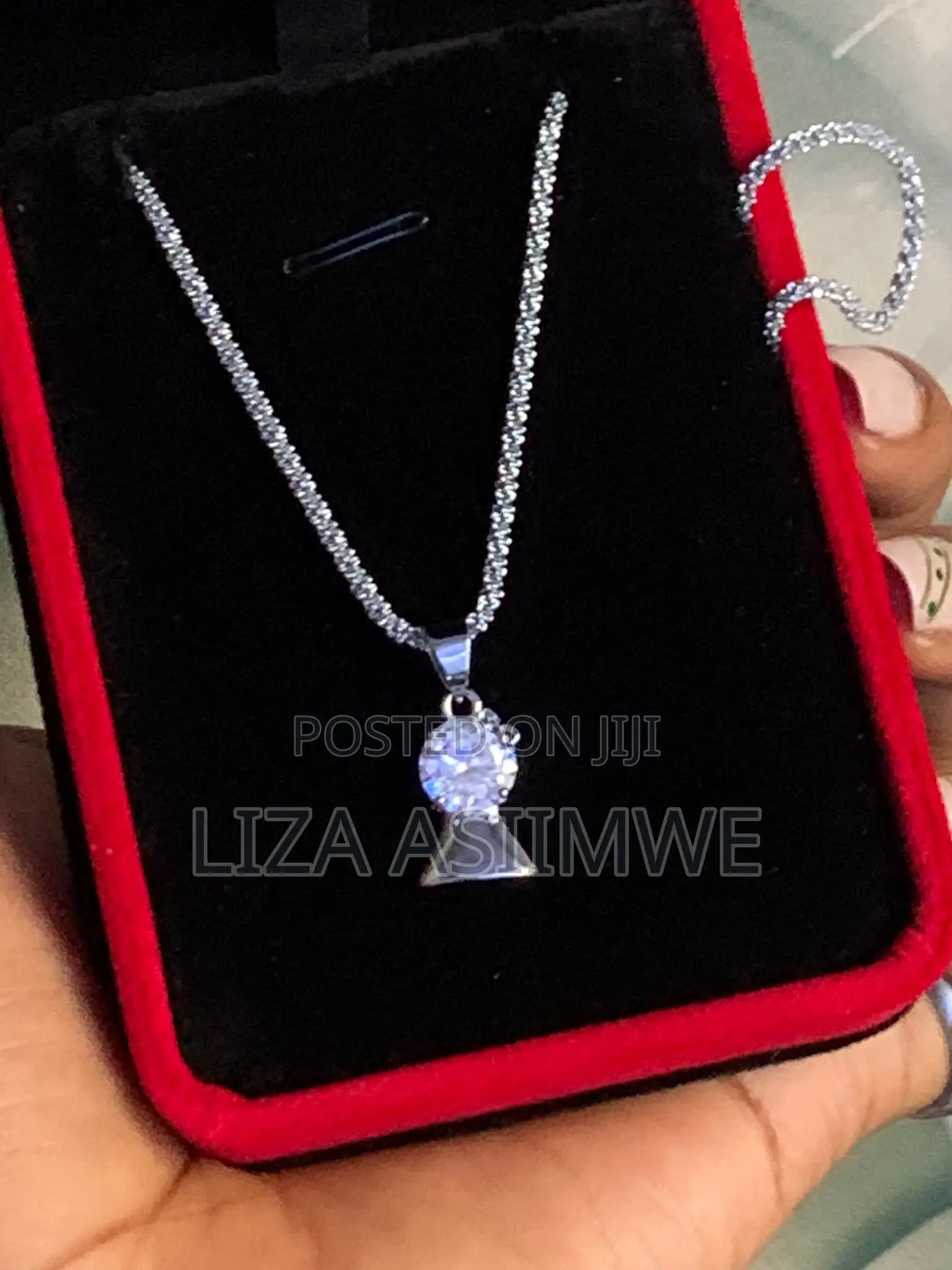 Round Crystal Clear Lady’S Necklaces